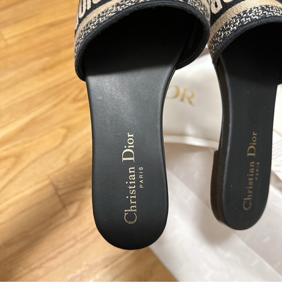 Dior Dway Slide - Picture 5 of 15